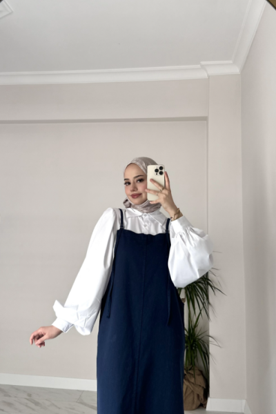 Reyyan Jile Lacivert